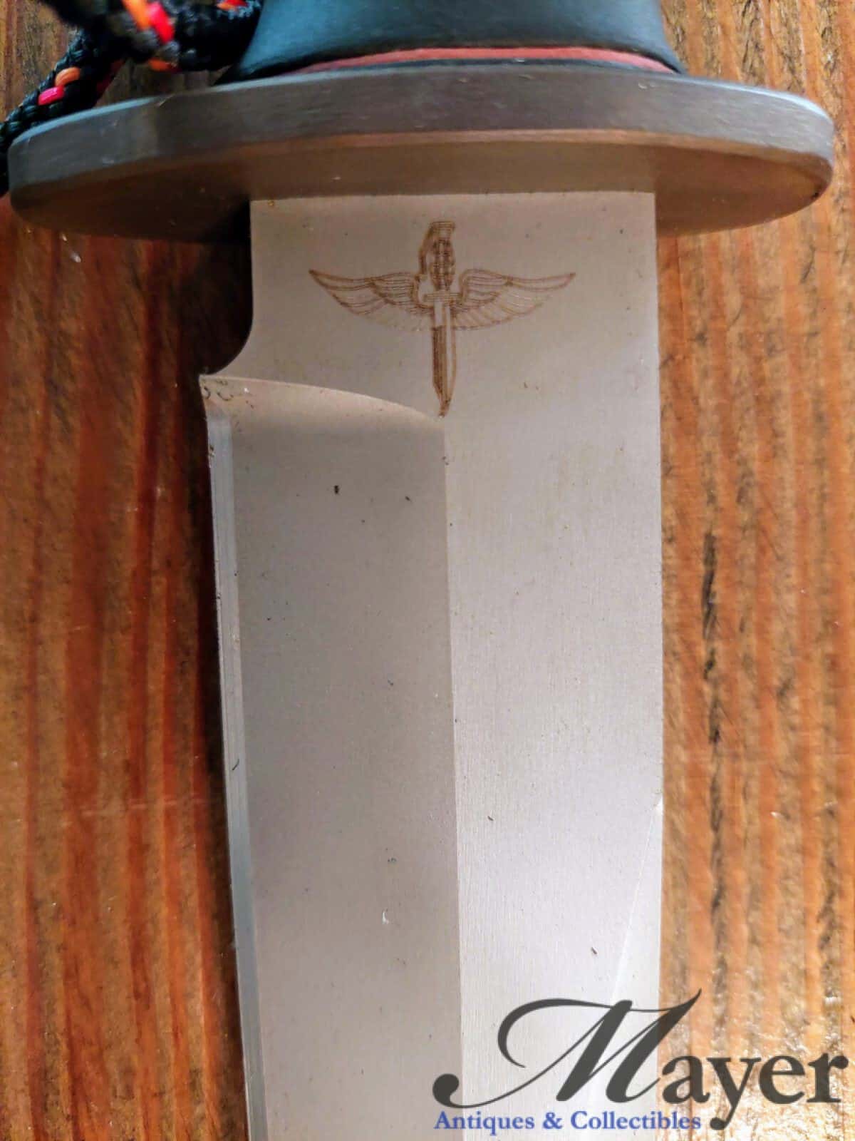 Sayeret Rimon Dustar knife logo