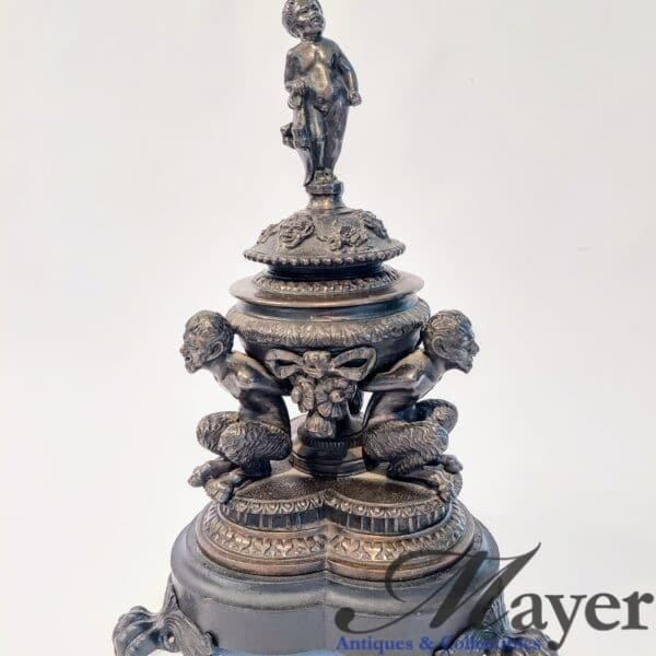 antique-blackened-bronze-centerpiece